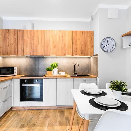 Apartamenty Homely Place Blisko Starego Rynku - Parking Poznan Luaran gambar