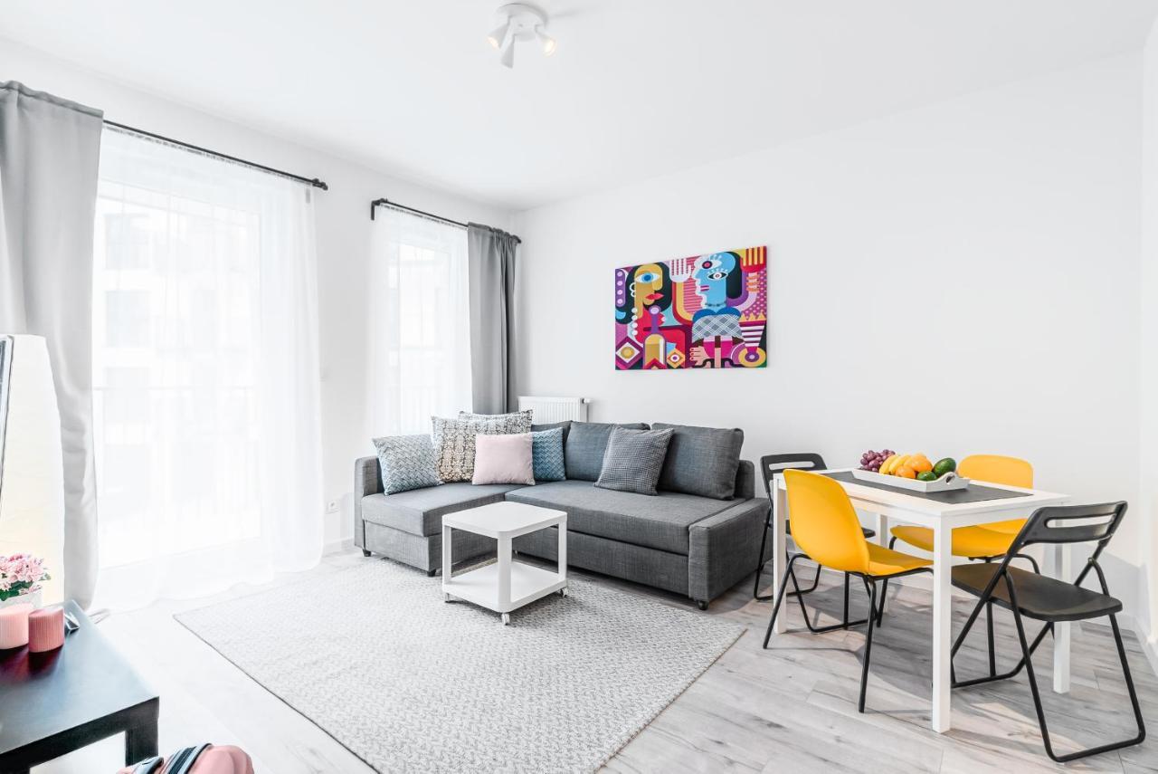 Apartamenty Homely Place Blisko Starego Rynku - Parking Poznan Luaran gambar