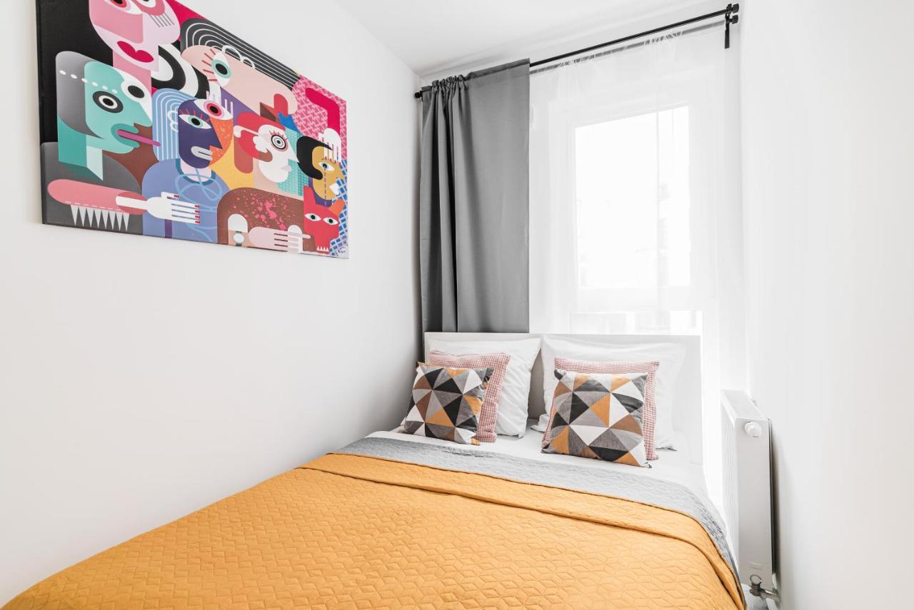 Apartamenty Homely Place Blisko Starego Rynku - Parking Poznan Luaran gambar