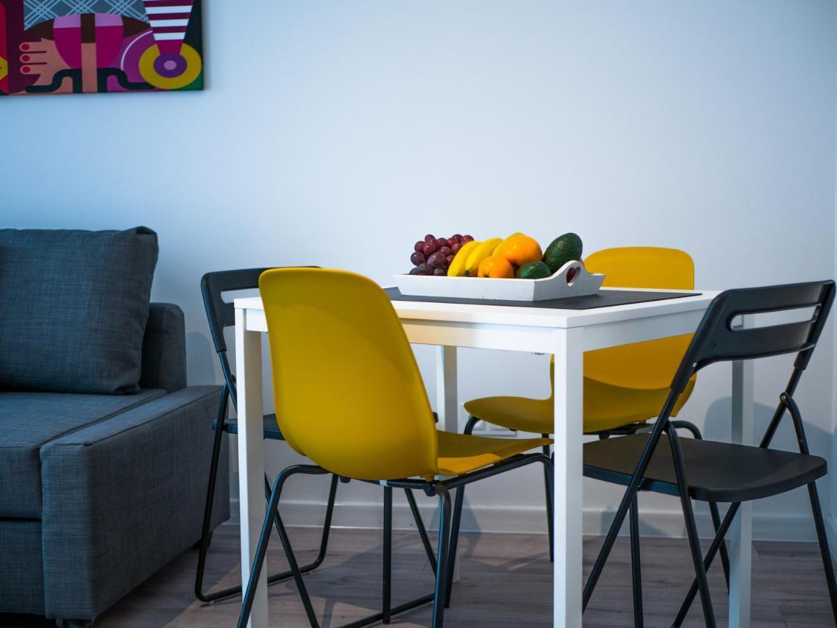 Apartamenty Homely Place Blisko Starego Rynku - Parking Poznan Luaran gambar