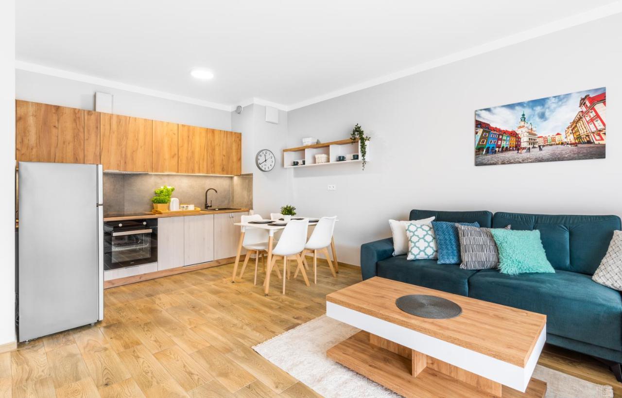 Apartamenty Homely Place Blisko Starego Rynku - Parking Poznan Luaran gambar