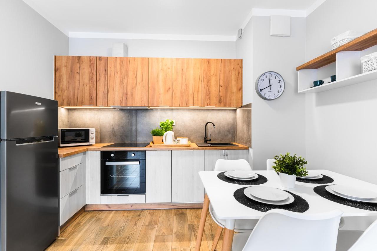 Apartamenty Homely Place Blisko Starego Rynku - Parking Poznan Luaran gambar